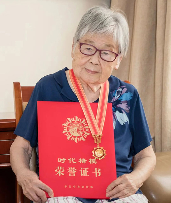 图片27.jpg 图片27.jpg